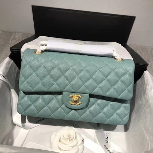 Borsa a tracolla con patta Chanel Original Caviar Leather CF1112 verde chiaro