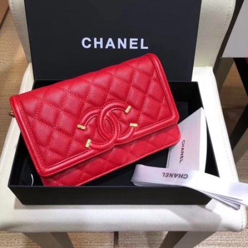 Borsa a tracolla con patta Chanel Original Caviar Leather 5698 rossa