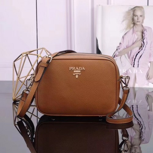 Prada Borsa a tracolla in pelle di vitello 1BH082 Cammello