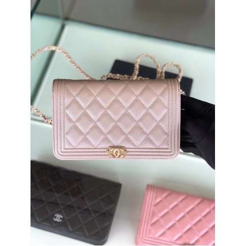 BOY CHANEL Portafoglio originale con catena in metallo color oro B80287 rosa chiaro