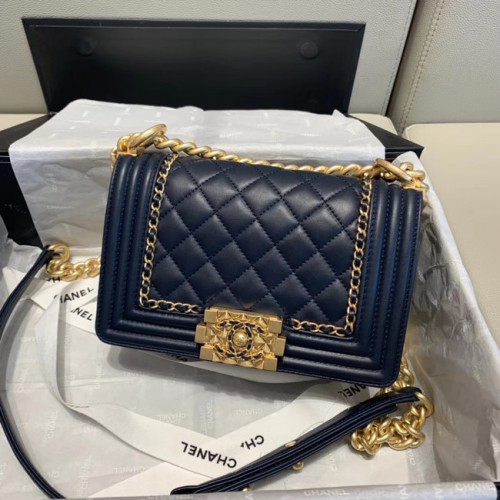 BOY CHANEL borsa con patta A67085 Blu Navy