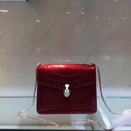Borsa a spalla BVLGARI Serpenti Forever in pelle metallizzata 08962 rossa