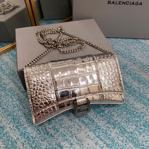 Balenciaga HOURGLASS Portafoglio Con Catena Coccodrillo Goffrato 656050 Argento