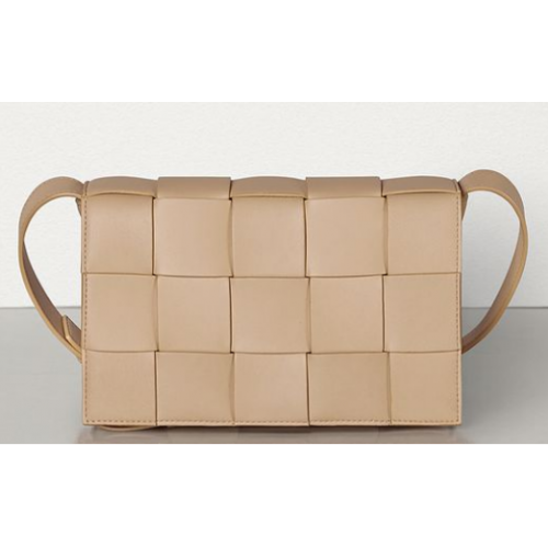 Bottega Veneta BORSA CASSETTA 578004 MANDORLA