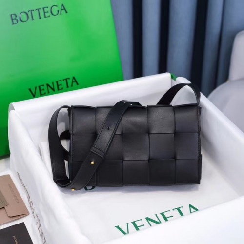 Bottega Veneta BORSA CASSETTA A578004 nera