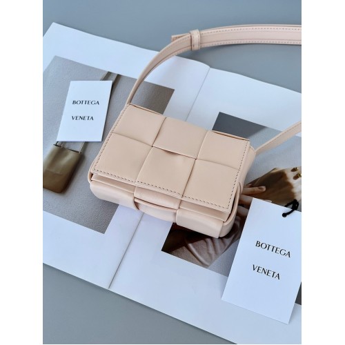 Bottega Veneta Candy Cassette 666688 rosa chiaro