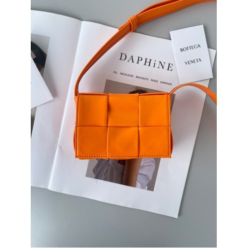 Bottega Veneta Candy Cassette 666688 arancione