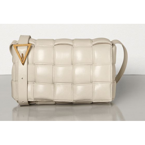 Bottega Veneta BORSA CASSETTA IMBOTTITA 591970 GESSO