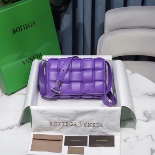 Bottega Veneta BORSA A CASSETTA IMBOTTITA 591970 Viola