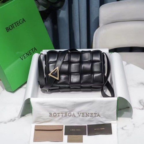 Bottega Veneta BORSA A CASSETTA IMBOTTITA 591970 nera