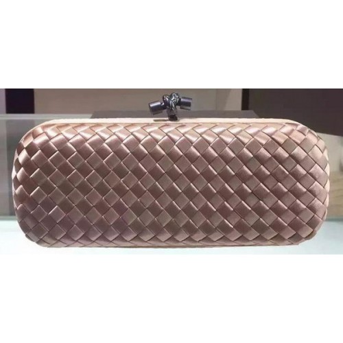 Bottega Veneta Pochette in pelle di montone con nodo STRETCH BV8651 oro chiaro