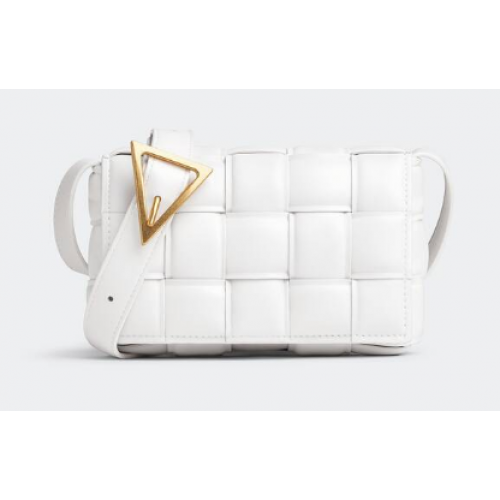 Cassetta imbottita piccola Bottega Veneta 717506 bianca