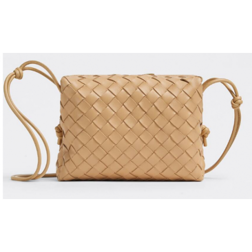 Bottega Veneta Borsa a tracolla piccola in pelle intrecciata 680255 Almond