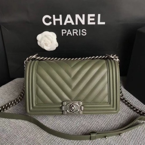 Boy Chanel Flap Bag Original Chevron Pelle A67086V Verde