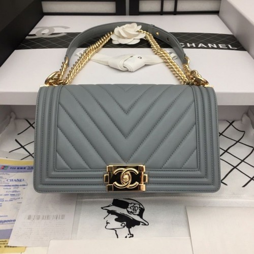 Boy Chanel Flap Bag Original Chevron Leather Grey A67086V Gold Buckle
