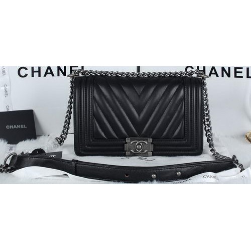 Boy Chanel Flap Bag Pelle di pecora Chevron Quilting A66034 Nero