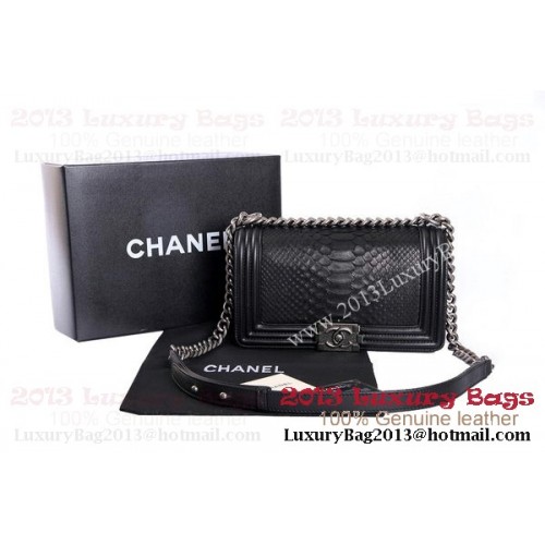 Boy Chanel Borsa a tracolla con patta in vera pelle di pitone A37003 nera