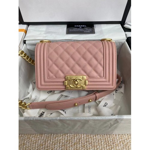 Boy Chanel Borsa a tracolla con patta in pelle A67085 rosa