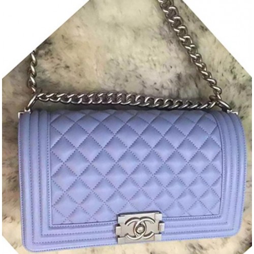 Boy Chanel Borsa a tracolla con patta Originale pelle di pecora A64375 Lavanda