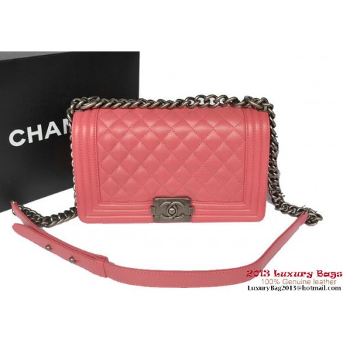 Boy Chanel Borsa a tracolla con patta originale in pelle di montone A67086 rosso chiaro