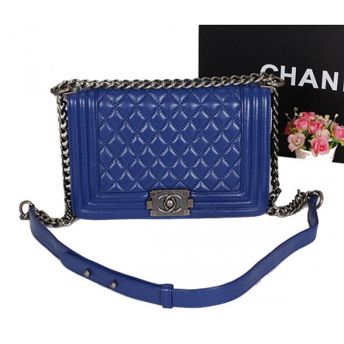 Boy Chanel Borsa a tracolla con patta Pelle di montone originale A67086 RoyalBlue