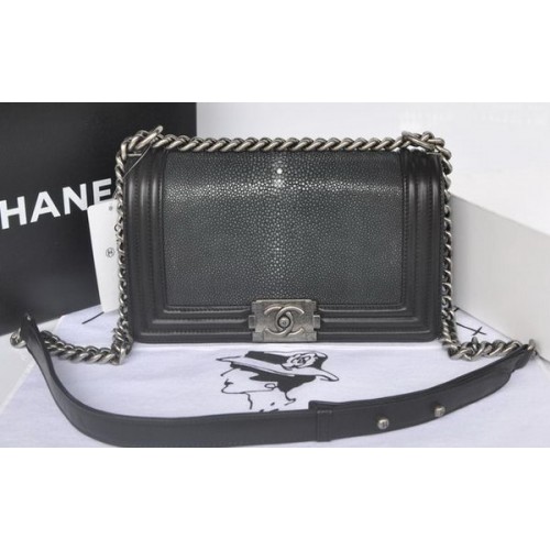Boy Chanel Borsa a tracolla con patta Pearl Leather A66230 nera