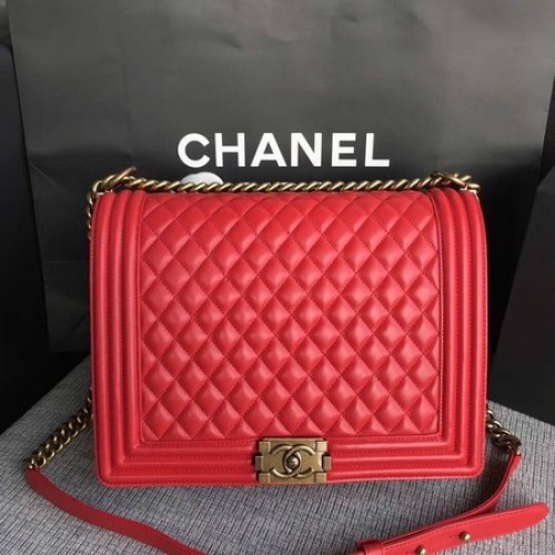 Boy Chanel Borsa a tracolla con patta rossa Pelle di montone originale A67087 Oro