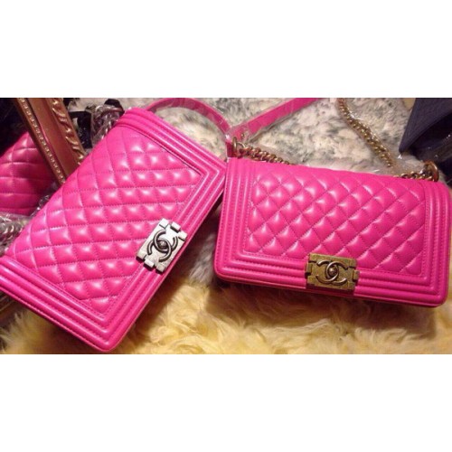 Boy Chanel Borsa a tracolla con patta in pelle di montone A67086 rosa
