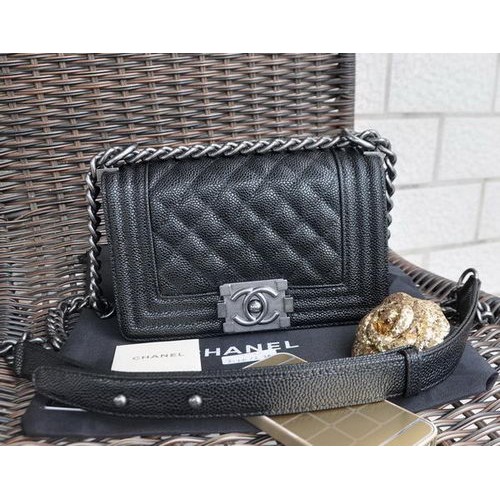 Boy Chanel Borsa a tracolla con patta piccola Cannage Pattern A67083 nera