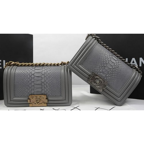 Boy Chanel mini Flap Bag Pelle di pitone originale A67085 Grigio