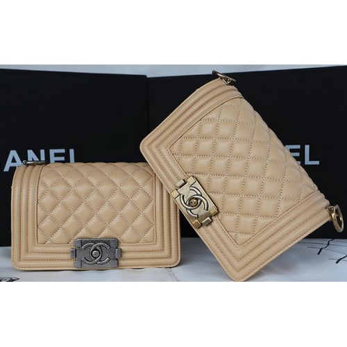 Boy Chanel mini borsa con patta pelle di pecora originale A67085 albicocca