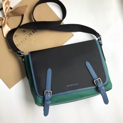 Borsa Messenger BurBerry House Check B9263 nero&verde