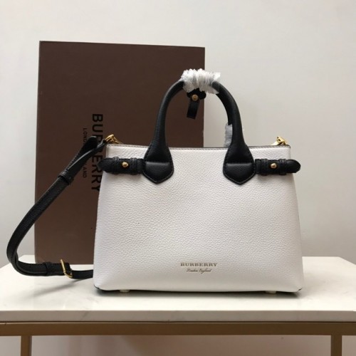 BurBerry Borsa a Spalla in Pelle 40237 bianca