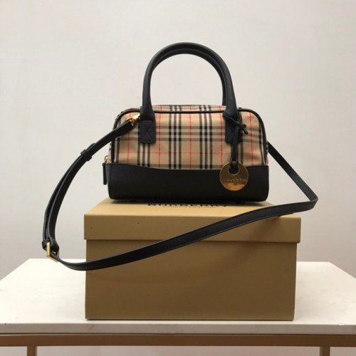 BurBerry Borsa a Spalla in Pelle 90111 nera
