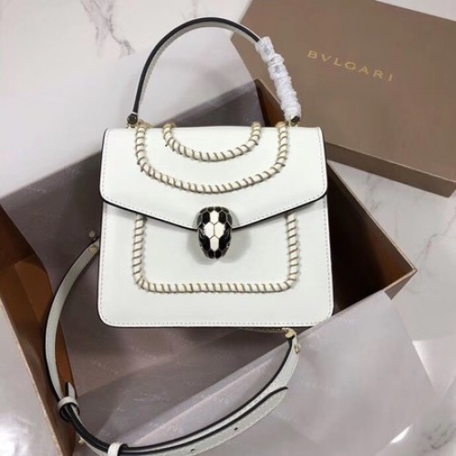 Borsa a tracolla piccola Bvlgari Serpenti Forever in pelle B286999 bianca