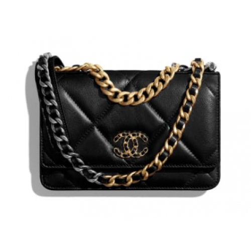 Chanel 19 Portafoglio classico in pelle di montone con catena AP0957 Metallo color oro nero
