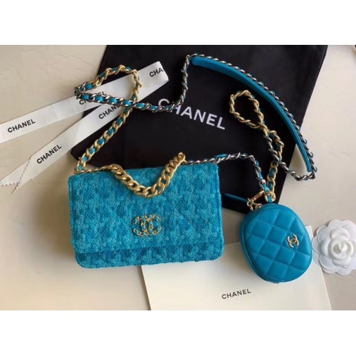 Borsa CHANEL 19 con patta WOC 33817 blu