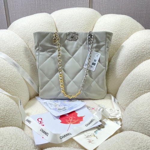BORSA SHOPPING CHANEL 19 AS3519 grigio chiaro