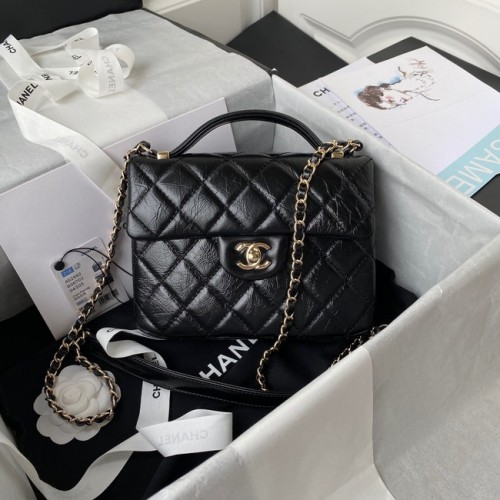 CHANEL Borsa a Spalla con Patta in Pelle di Vitello AS2892 nera