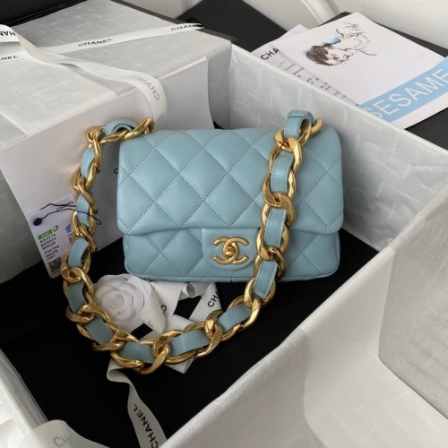 BORSA PATTA CHANEL AS3214 celeste