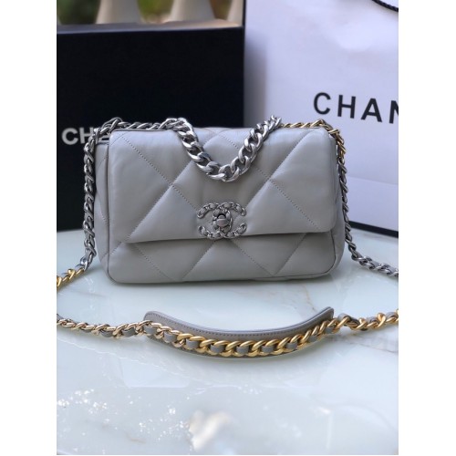 CHANEL Borsa con patta 19 in pelle di agnello AS1160S grigio