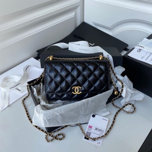 Borsa a tracolla con patta in pelle di agnello CHANEL AP2289 nera