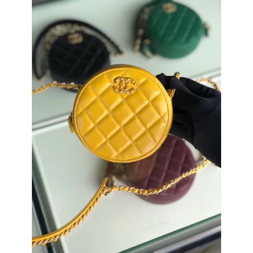 CHANEL Pacchetto catena di pelle di pecora A0725 giallo