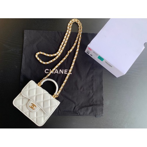 Portafoglio CHANEL micro mini con manico superiore sulla catena AP2200 bianco