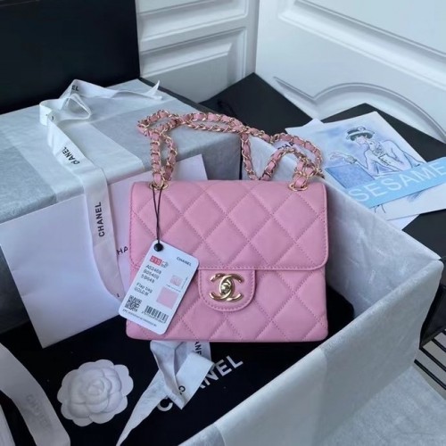 Mini borsa CHANEL con patta AS2468 rosa