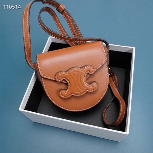 Celine FOLCO CUIR TRIOMPHE IN VITELLO LISCIO 10J303 TAN