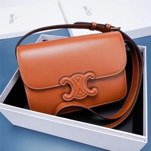 Celine TEEN CLASSIC BAG IN BOX VITELLO 199223 TAN