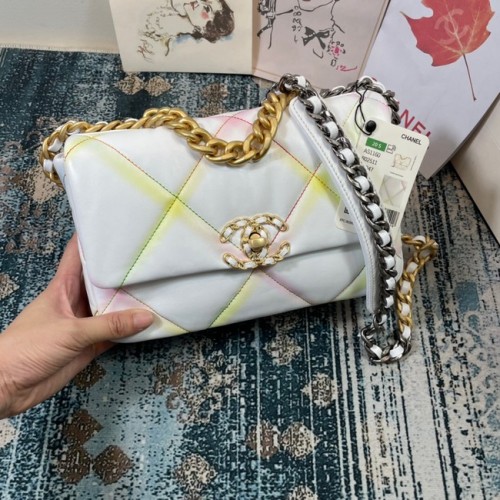 Borsa Chanel 19 con pattina AS1160 linea White&Rainbow
