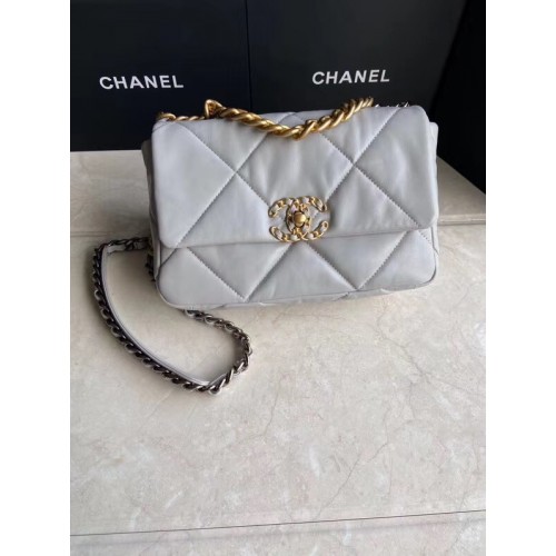 Borsa con patta Chanel 19 AS1160 grigia
