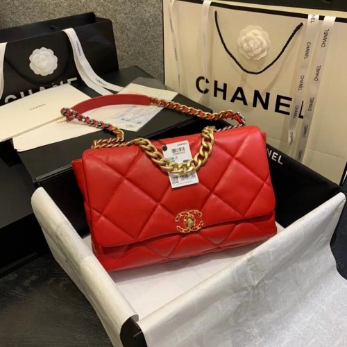Borsa con patta Chanel 19 AS1162 rossa